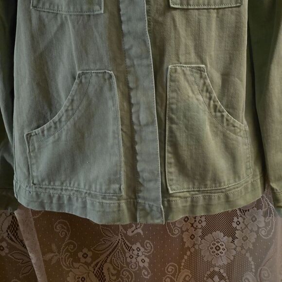 Universal Thread Women's Size XS Green Denim Snap Jacket Pockets - Picture 3 of 10